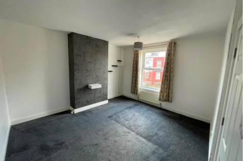 Vinery Place, LEEDS photo 4