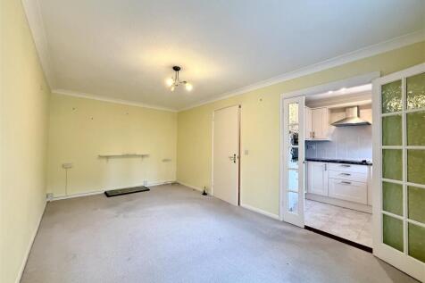 Living/ Dining Space