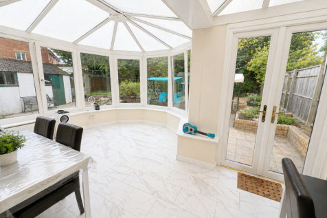 Woolsery Grove, Whipton photo 5
