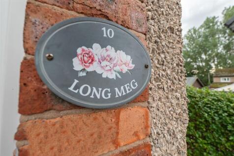 10 long Meg 4.jpg