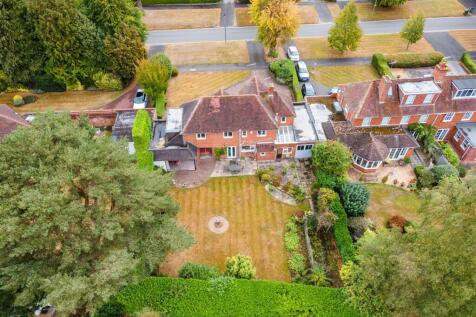 3 Brueton Avenue_8.jpg