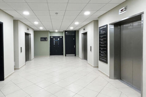 Lift lobby