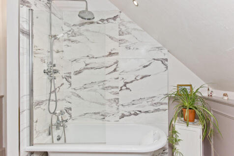 6 bed, 3 bath Semi-Detached in Edinburgh - Photo 29