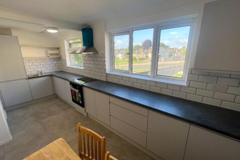 Room 5, St Marys Square, Newmarket photo 5