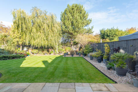 41 Holyrood Drive (19 of 36)