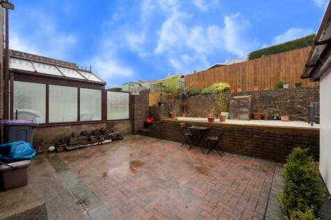 7 Coed Y Canddo Road 5.jpg