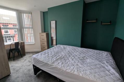 3 Bed - Langton Road, Wavertree, L15 photo 3