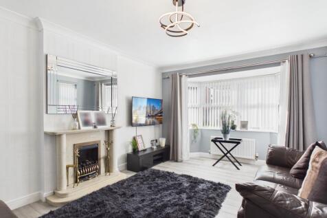 Lady Richeld Close, Runcorn, WA7 photo 5