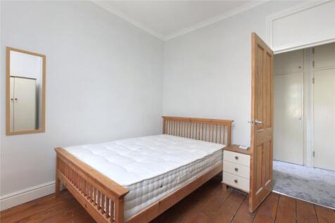 property in Carlton Mansions, 
380-382 Clapham Road, SW9