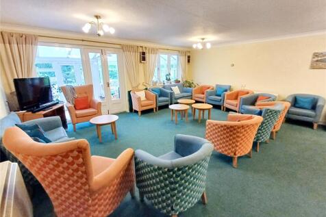 Communal Lounge