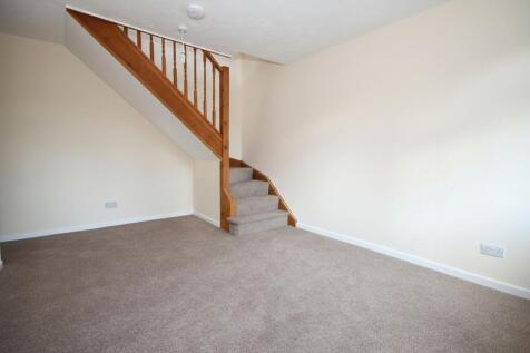 Kingslea, Horsham, RH13 photo 3