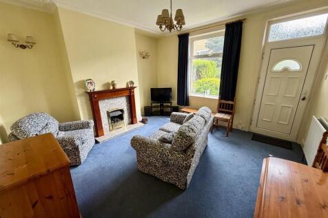 Bramleys Estate Agents - Lime Tree Avenue - Elland