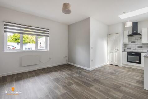 Kitchen - Lounge