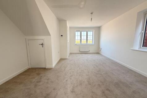 Woolf Way, Kirkby-In-Ashfield, NG17 photo 4