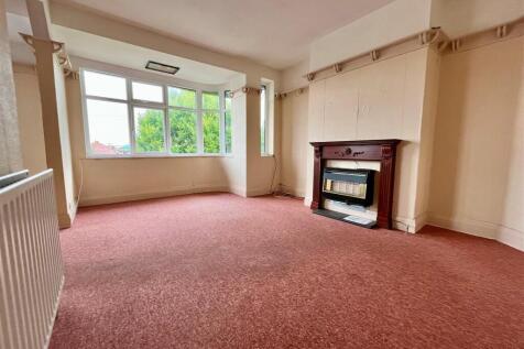 81 - Lounge Area.jpg