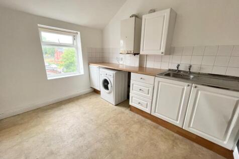 384 Bury New Road, Whitefield, Manchester photo 4