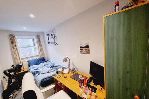 Flat 4, Alexander House, LEAMINGTON SPA photo 5