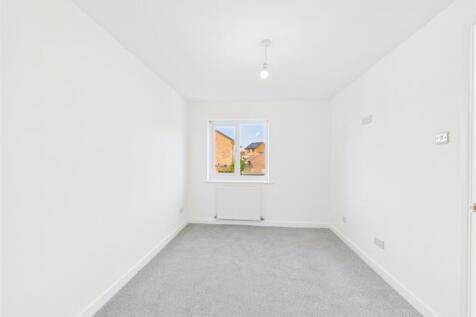 Seagrave Close, Oakwood, Derby photo 4
