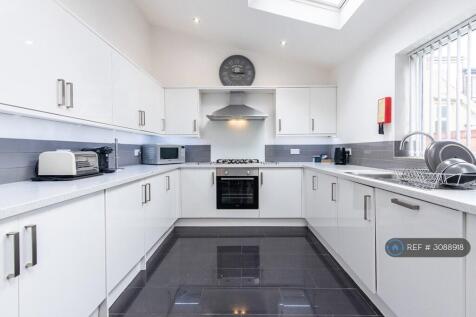 Derby Grove, Nottingham, NG7 photo 3
