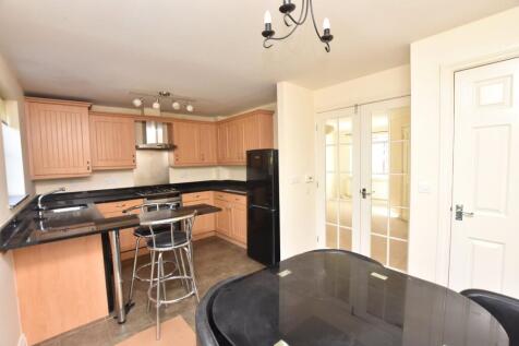 Kitchen/ Dining Room