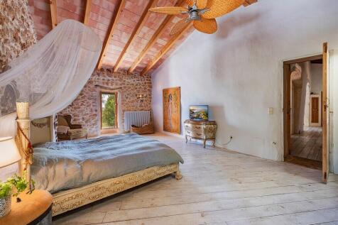 Bedroom (4)