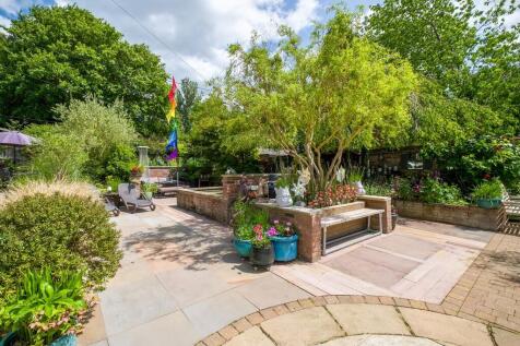 1440px_1 The Ceda...