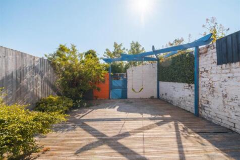 19 Westdale Rd-24.jpg
