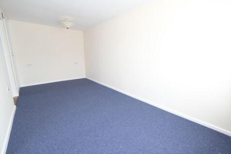 STUDIO ROOM