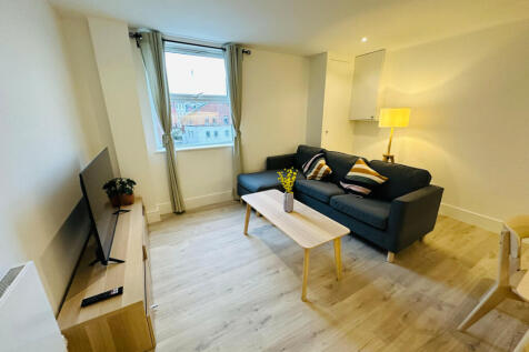 Rent Includes All Bills, Exeter photo 4