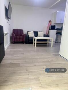Room 1 - Communal