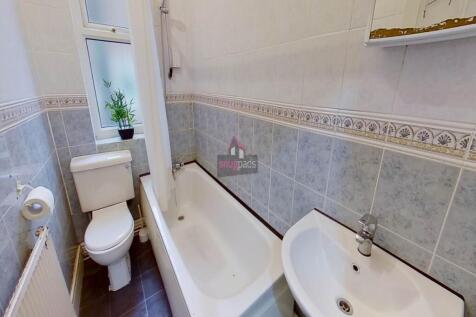 Bathroom-Mid