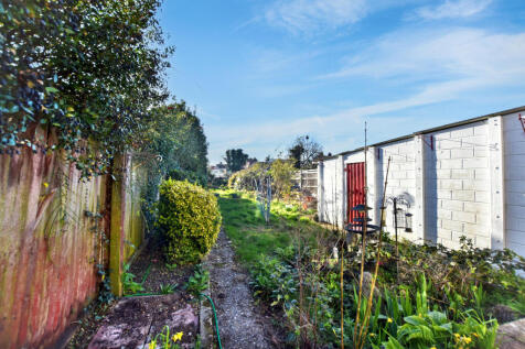 6 Yorkland Avenue, Welling, Kent, DA16 2LF