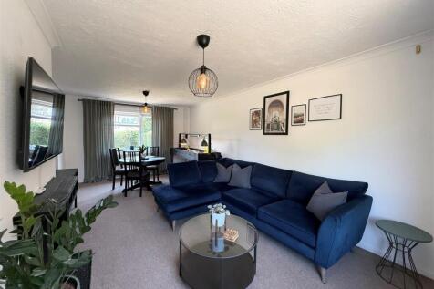 Living Room.jpg