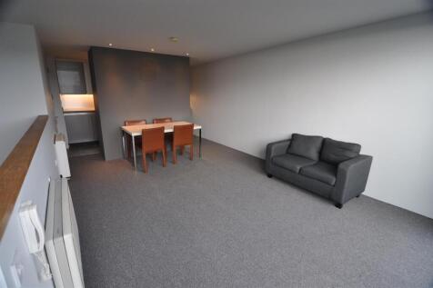 LOUNGE ANGLE TWO