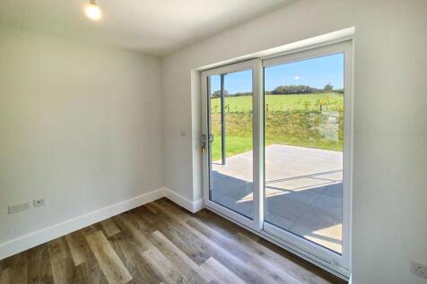 Ground Floor Snug/Bedroom 6