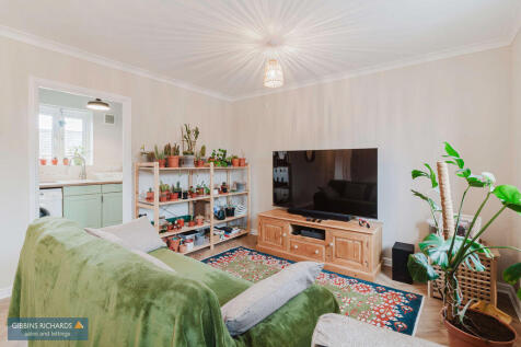 Sitting/Dining Room