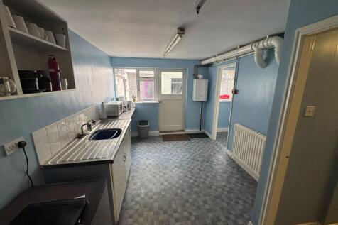 Office for sale Image 11