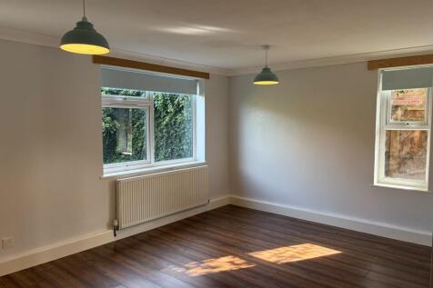 Wedgewood Crescent, Telford, TF1 photo 4