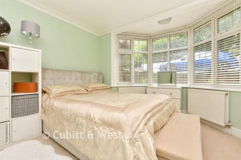 Bedroom *