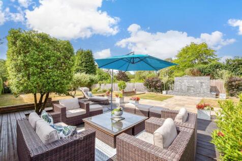 Patio / Decking