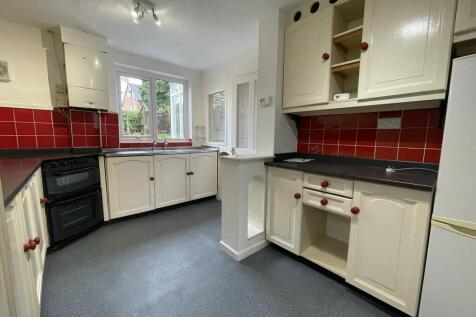Maple Close, Stockport photo 5