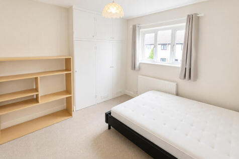 Bedroom - Angle 1