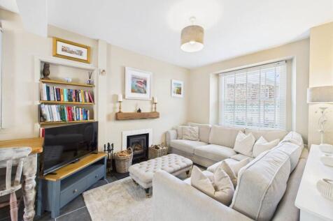 Kitchen/Living Area