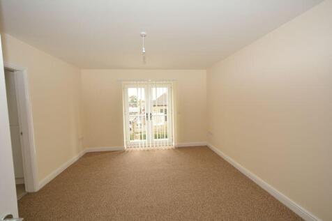 Lounge/ Dining Room