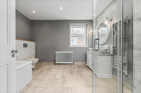 7 bed, 6 bath Detached in Bristol - Photo 19