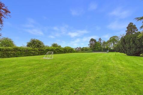Kirkdale Manor Grounds