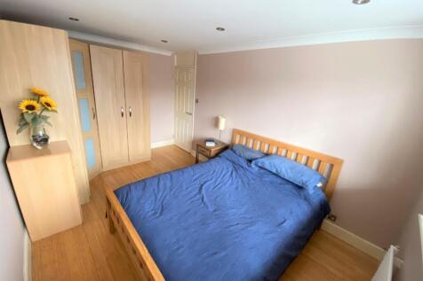 Dalton Gardens, Bishops Stortford, CM23 photo 5