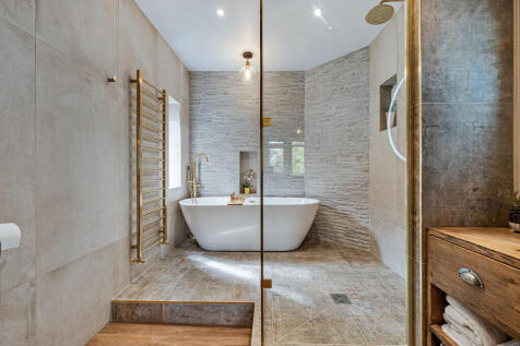 Ensuite Bathroom