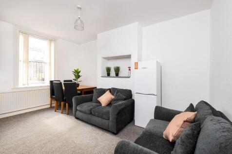 5 Oldfield Lane, Bath, BA2 3NP-2.jpg
