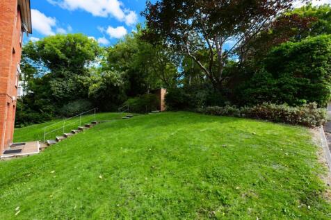 Communal Gdn